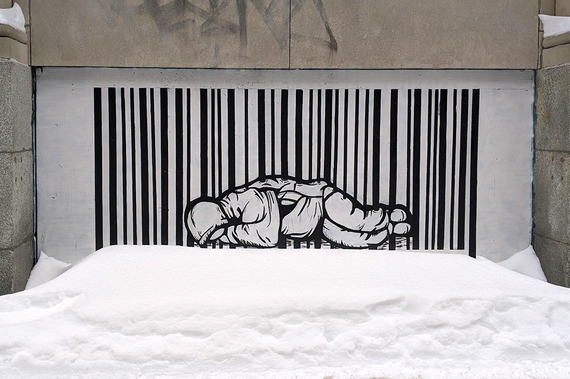 mural-homeless-bar-code-montreal-under-pressure-marine-martinelli-themartherapy